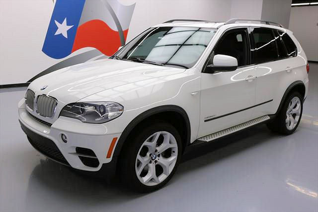 2012 BMW X5 (White/Black)