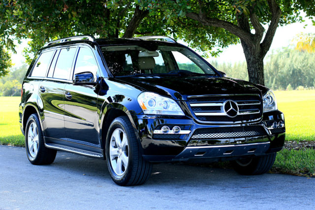 2011 Mercedes-Benz GL-Class (Black/Tan)