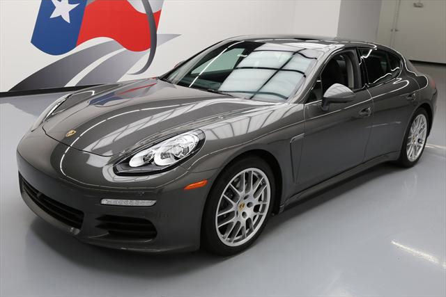 2016 Porsche Panamera (Gray/Black)