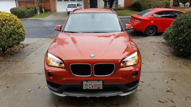 2015 BMW X1 (Valencia Orange/Beige)