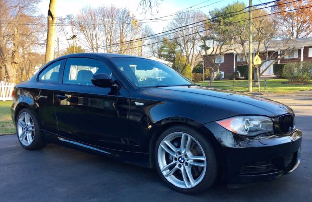 2010 BMW 1-Series (Black/Tan)