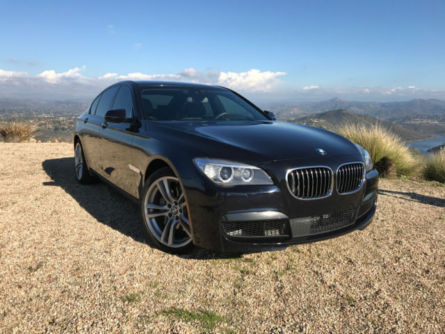 2015 BMW 7-Series (Blue/Black)