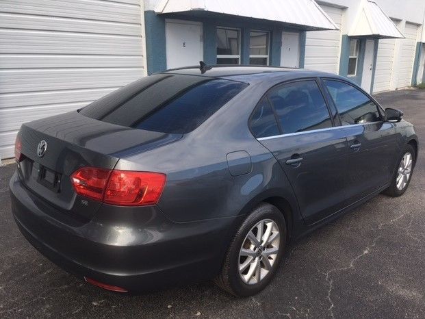2014 Volkswagen Jetta (Gray/Black)