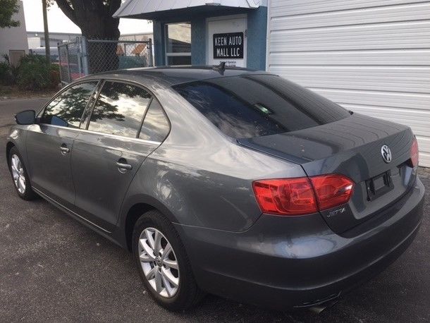 2014 Volkswagen Jetta (Gray/Black)