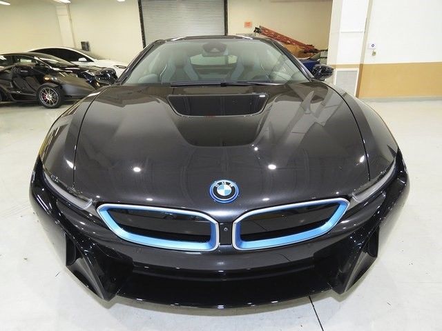 2016 BMW i8 (Blue/Brown)