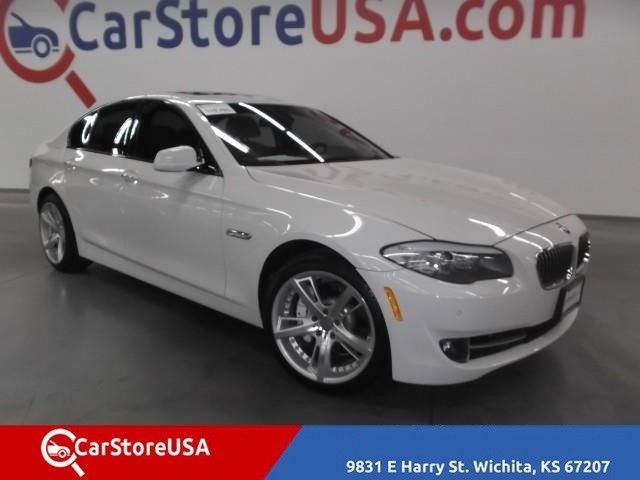 2012 BMW 5-Series (White/Beige)