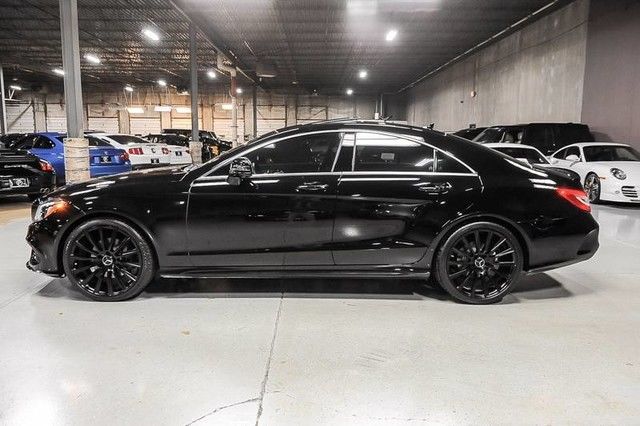 2016 Mercedes-Benz CLS-Class (Black/Black)