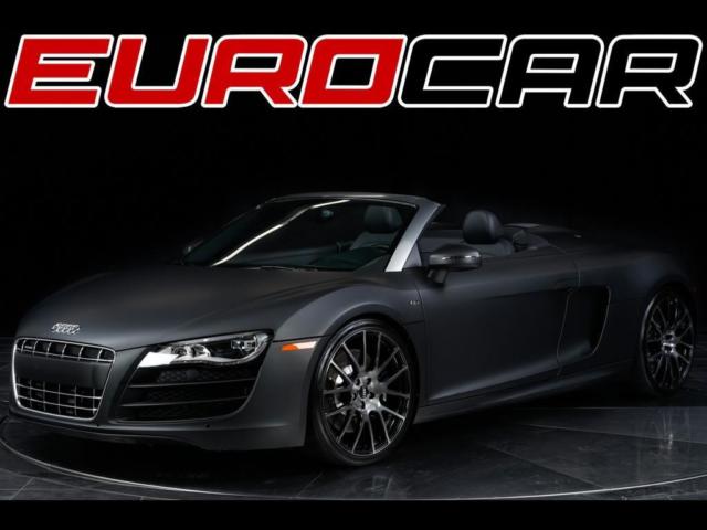 2011 Audi R8 (Black/Black)