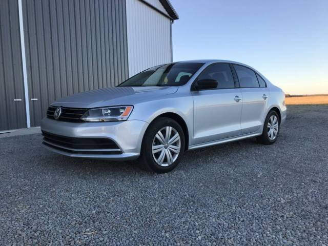 2015 Volkswagen Jetta (Silver/Black)