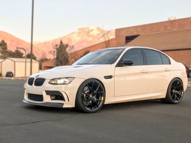 2008 BMW M3 (White/Black)