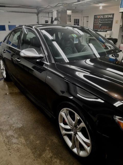 2016 Audi S6 (Black/Black)