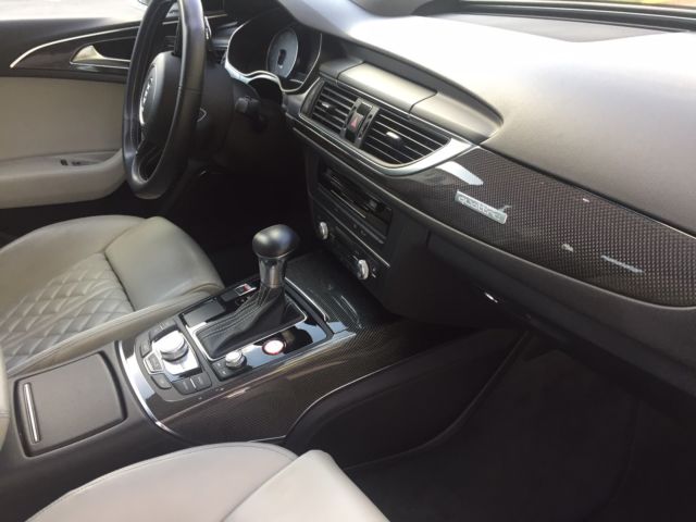 2013 Audi S6 (Gray/White)