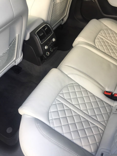 2013 Audi S6 (Gray/White)
