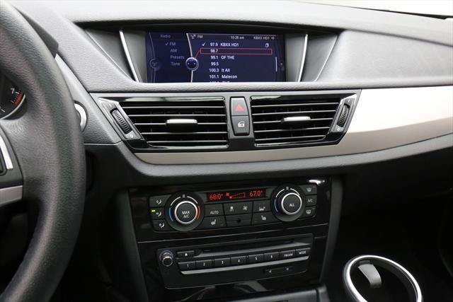 2014 BMW X1 (Black/Black)