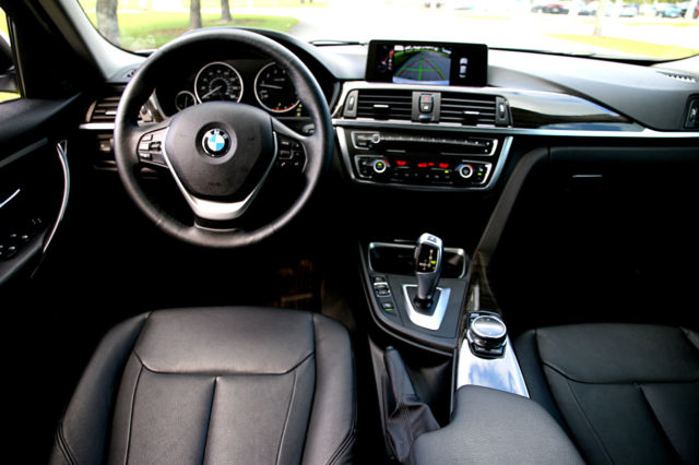 2015 BMW 3-Series (Silver/Black)