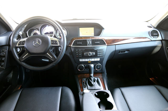 2014 Mercedes-Benz C-Class (Silver/Black)