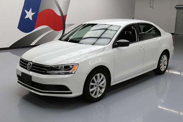 2015 Volkswagen Jetta (White/Black)