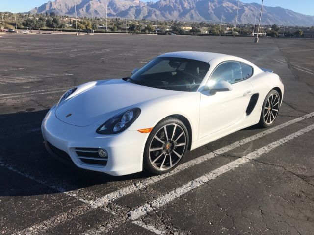 2014 Porsche Cayman (White/Black)