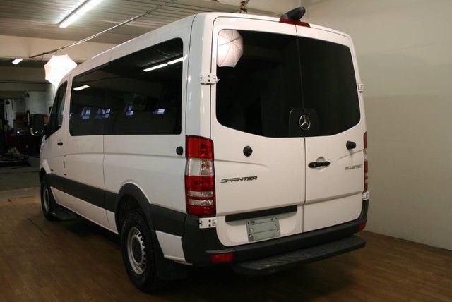 2014 Mercedes-Benz Sprinter 2500 Passenger Vans (White/Black)