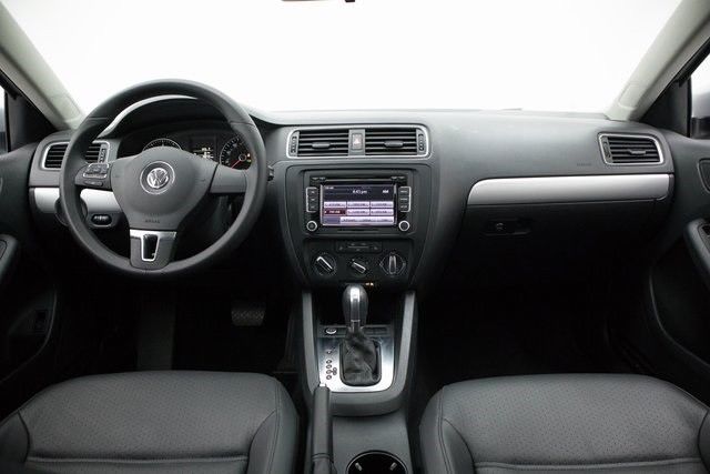 2014 Volkswagen Jetta (Gray/Black)