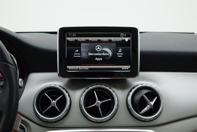 2015 Mercedes-Benz GLA (Black/Ash)