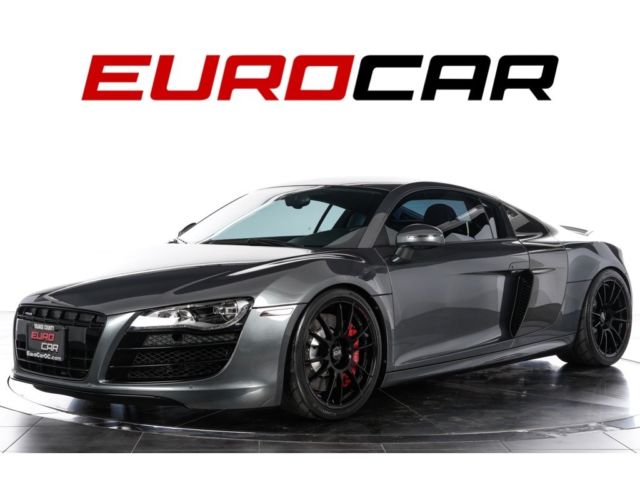 2012 Audi R8 (Gray/Black)