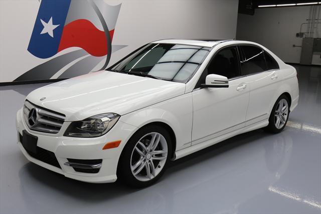 2013 Mercedes-Benz C-Class (White/Black)