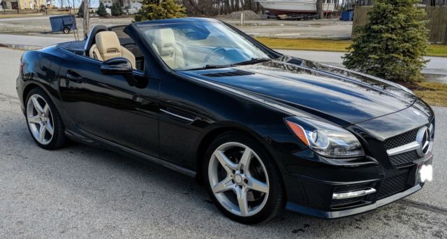 2012 Mercedes-Benz SLK-Class (Black/Tan)