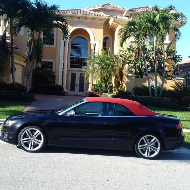 2011 Audi S5 (Black/Black)