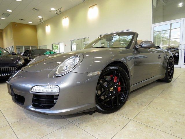 2011 Porsche 911 (Gray/Sand Beige)