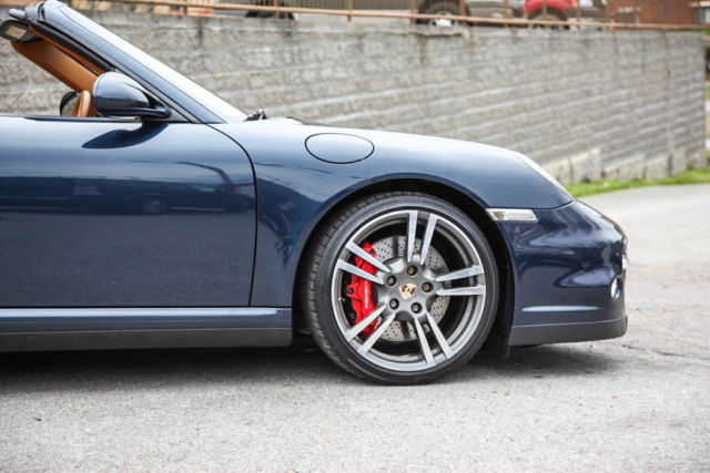2010 Porsche 911 (Dark Blue Metallic/Natural Brown)