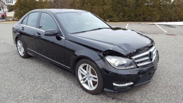 2014 Mercedes-Benz C-Class (Black/Black)