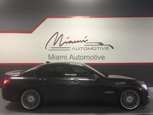 2013 BMW 7-Series (Gray/Black)