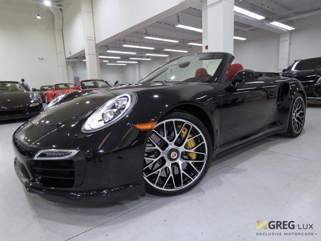 2015 Porsche 911 (Black/Red)