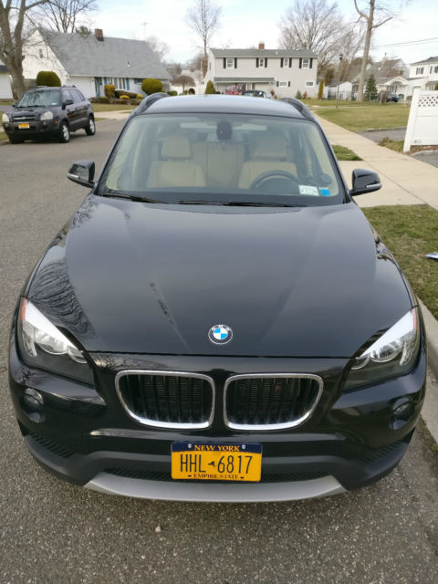 2013 BMW X1 (Black/Nutmeg)