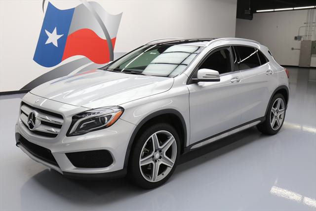 2015 Mercedes-Benz GLA-Class (Silver/Black)