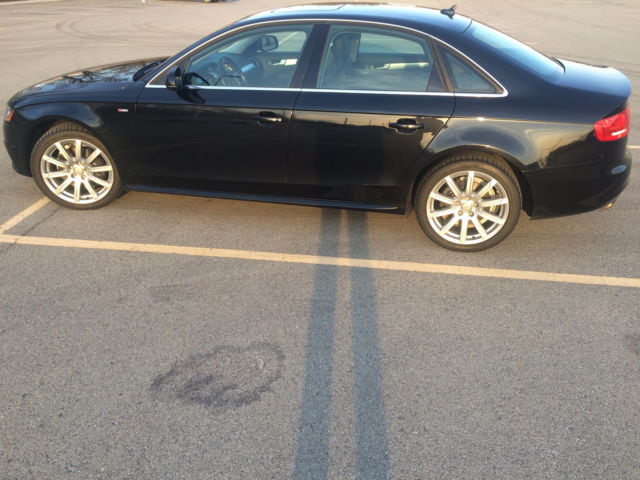 2012 Audi A4 (Black/Black)