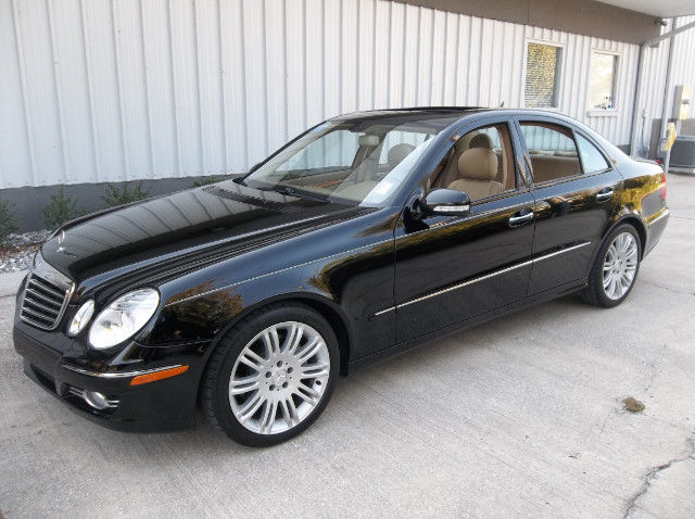 2007 Mercedes-Benz E-Class (Black/Tan)