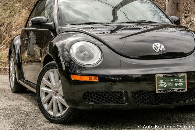 2008 Volkswagen Beetle-New (Black/Black)