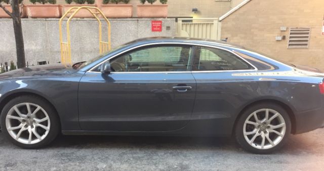 2011 Audi A5 (meteor grey/Black)