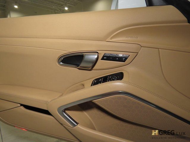 2013 Porsche 911 (White/--)