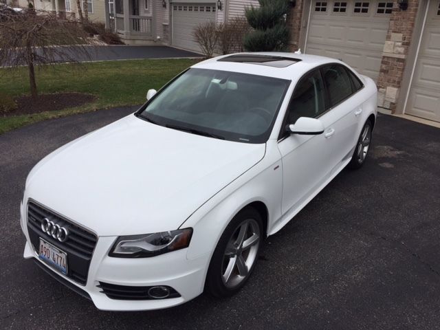 2012 Audi A4 (White/Black)