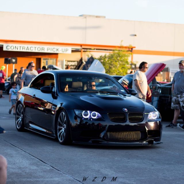 2011 BMW M3 (Black/Black)