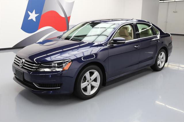 2013 Volkswagen Passat (Blue/Tan)