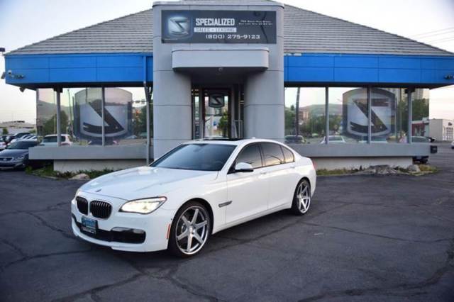 2013 BMW 7-Series (White/Black)