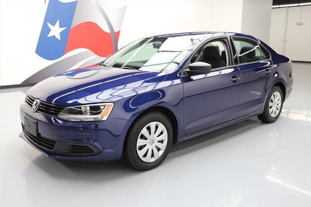 2014 Volkswagen Jetta (Blue/Black)