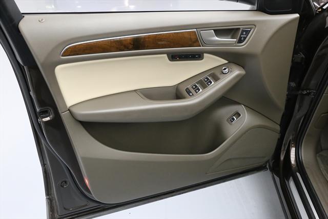 2015 Audi Q5 (Brown/Tan)