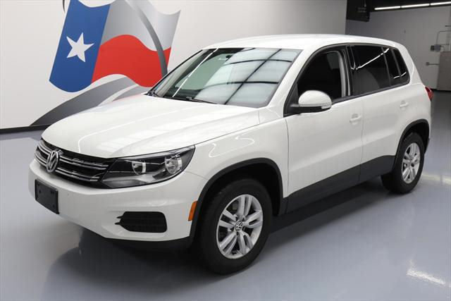 2013 Volkswagen Tiguan (White/Black)