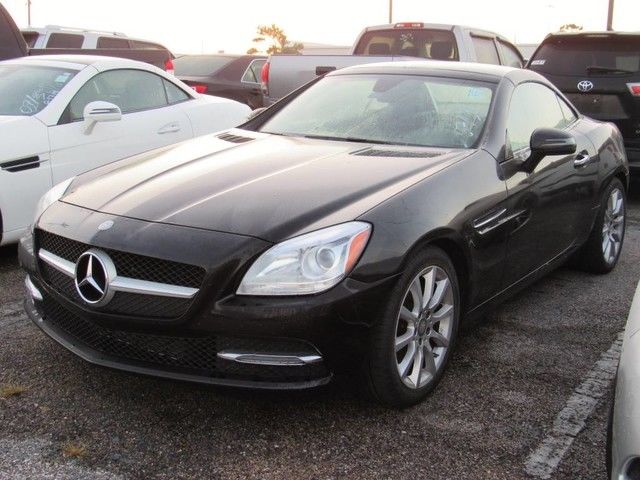 2016 Mercedes-Benz SLK-Class (Black/Black)