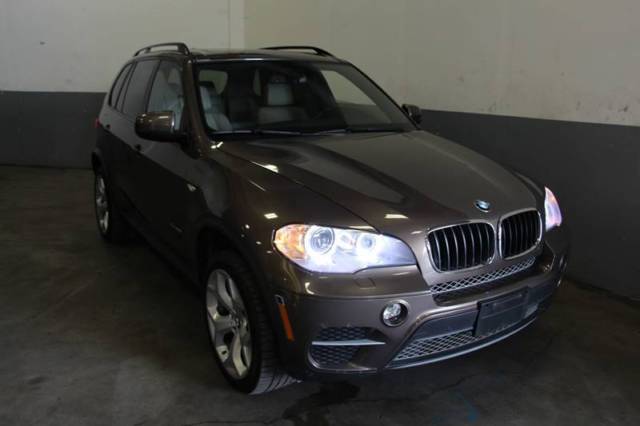 2012 BMW X5 (Brown/Beige)